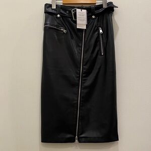 NWT 7 For All Mankind Black Faux Leather Skirt with Built in Belt, Small